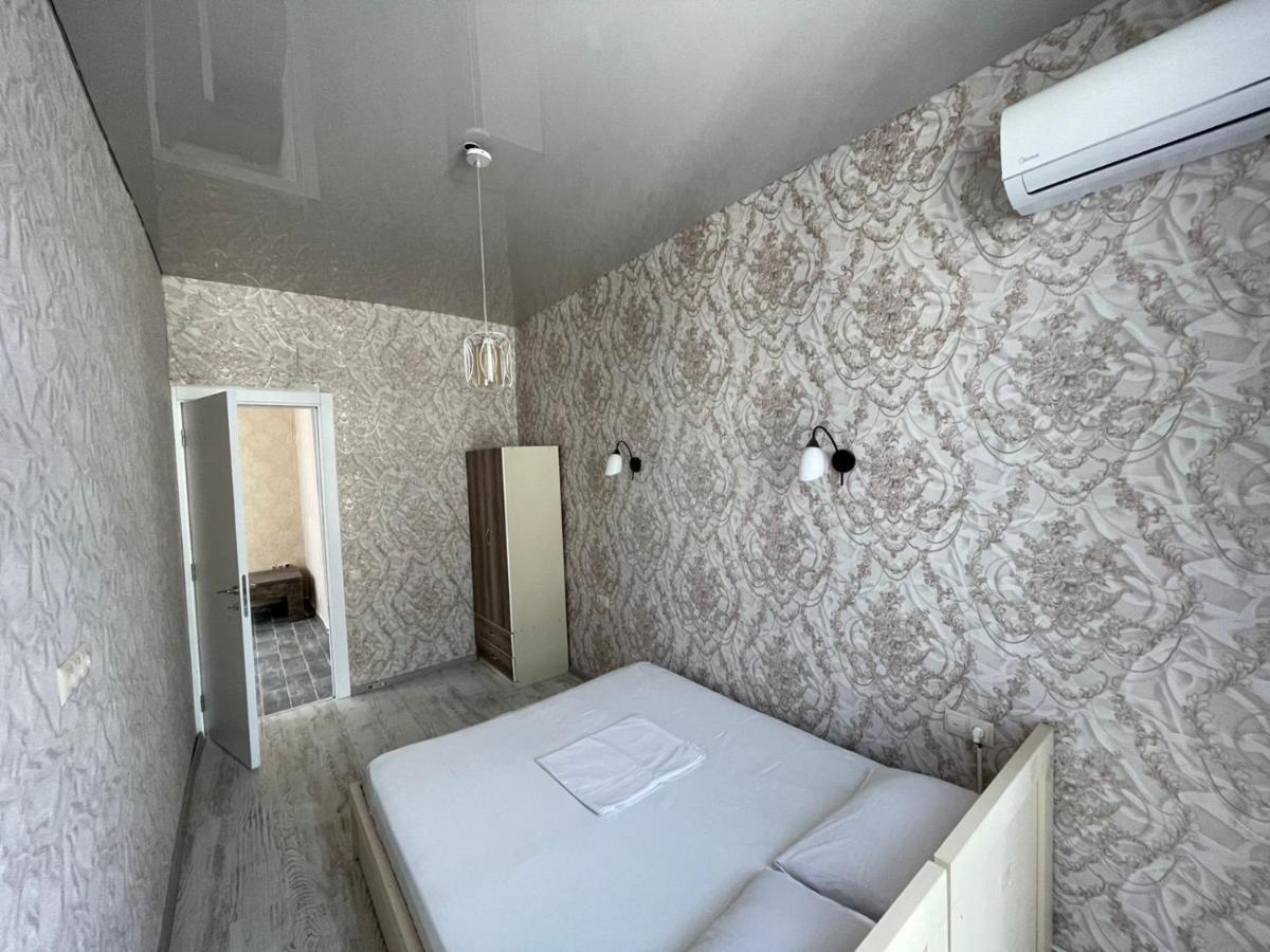 Центр Города Батуми Apartment Rustaveli 13 Ngoại thất bức ảnh