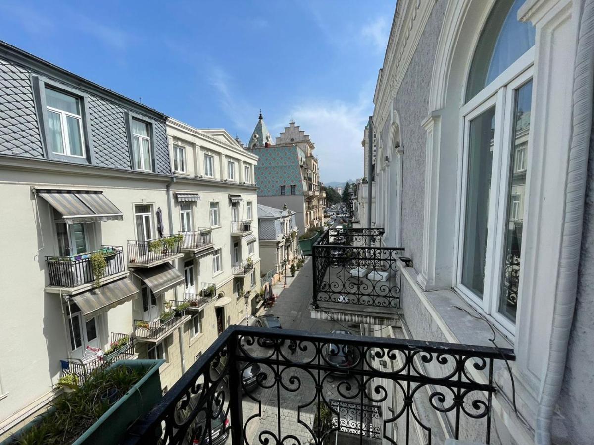 Центр Города Батуми Apartment Rustaveli 13 Ngoại thất bức ảnh