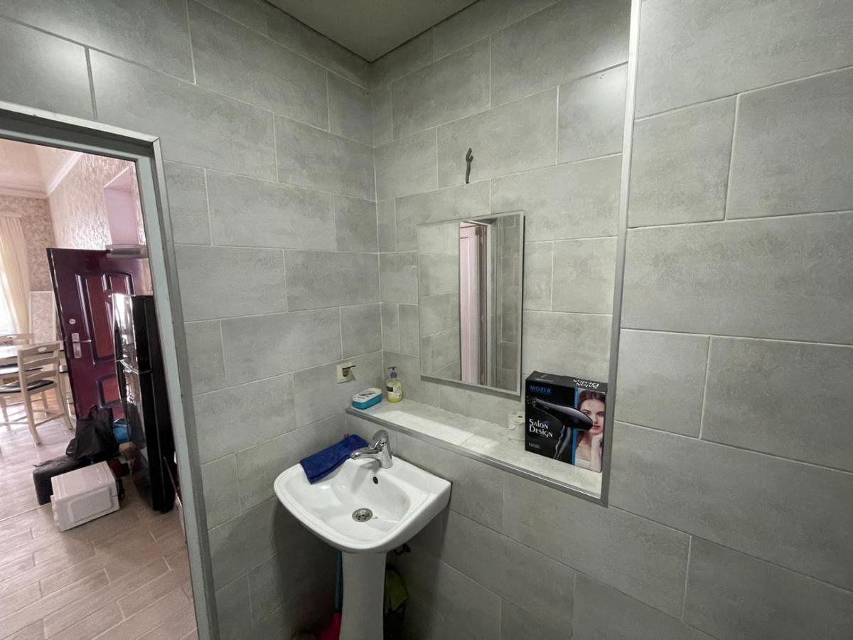 Центр Города Батуми Apartment Rustaveli 13 Ngoại thất bức ảnh